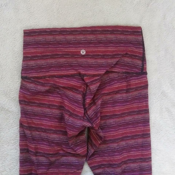 Lululemon high rise wunder under leggings - Picture 7 of 9